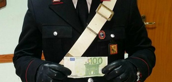 banconote false Carabinieri