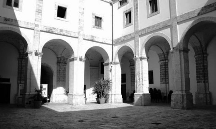 chiostro san francesco