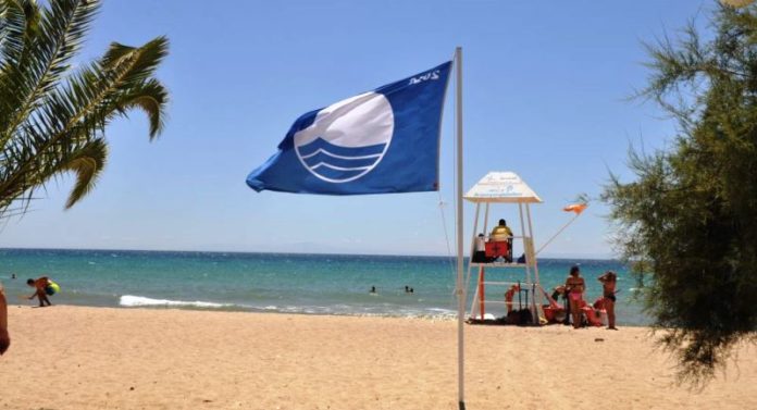 spiaggia bandiera blu