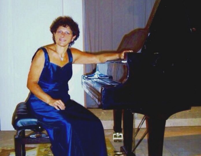 Foto pianista Mariagrazia Lioy