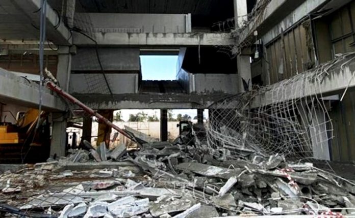 crollo solaio capannone san michele