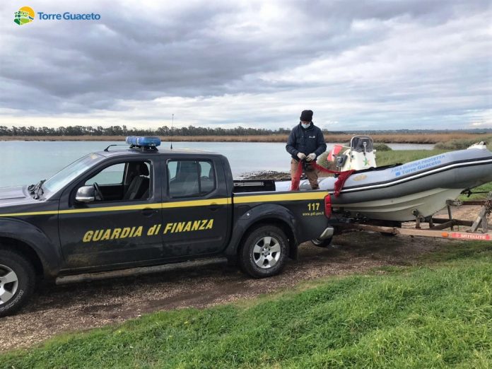 Pesca di frodo a Torre Guaceto