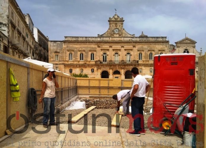 copertura scavo piazza