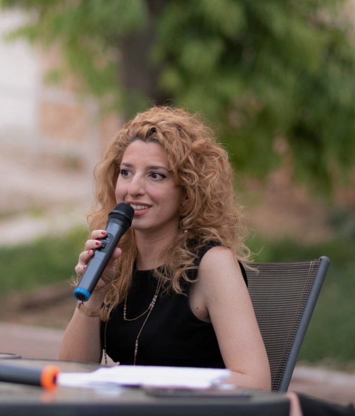 Ph. di E. Schirone - Mara Venuto