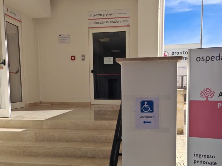 Ospedale di Ostuni, ASL Brindisi: ‘L’accesso al nuovo centro prelievi è garantito anche alle persone con difficoltà motorie’
