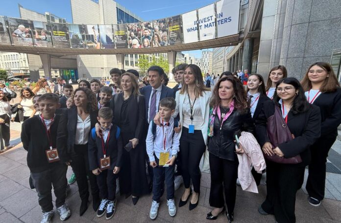 Ue_ Valentina Palmisano incontro istituto Pessina-Vitale-Barnaba Ostuni maggio 2025